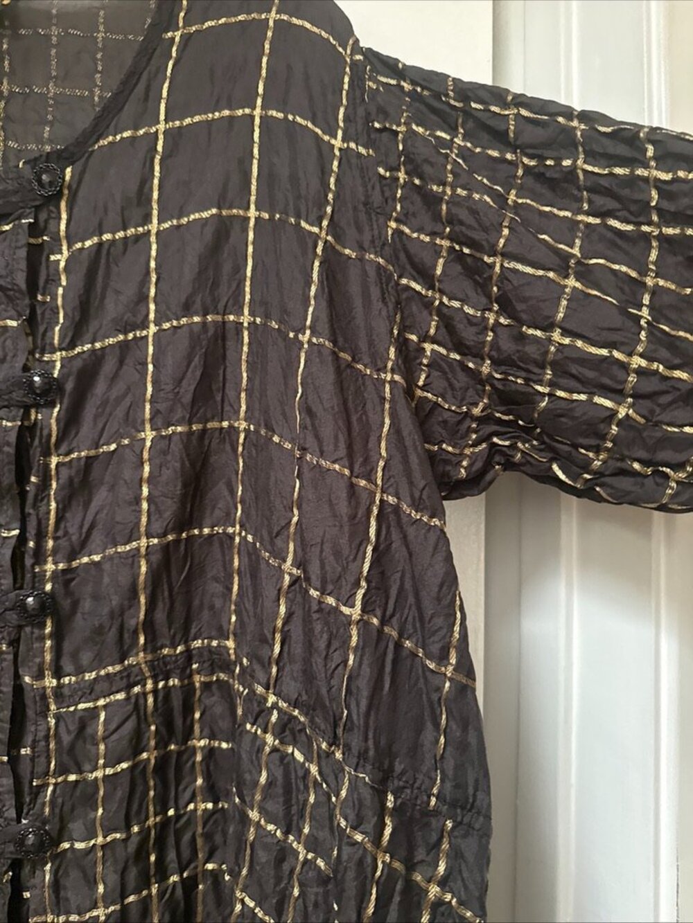 URU Black and Gold Silk Tunic Top Dress Button Front Lightweight Long Sleeves - Picture 5 of 15